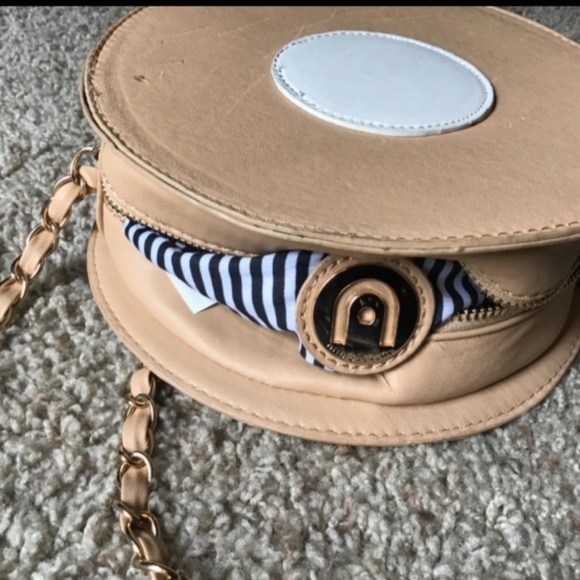 Nila Anthony Donut purse with zipper closure - Picture 6 of 6
